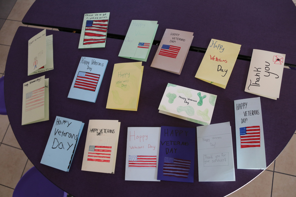 cards made by students for veterans