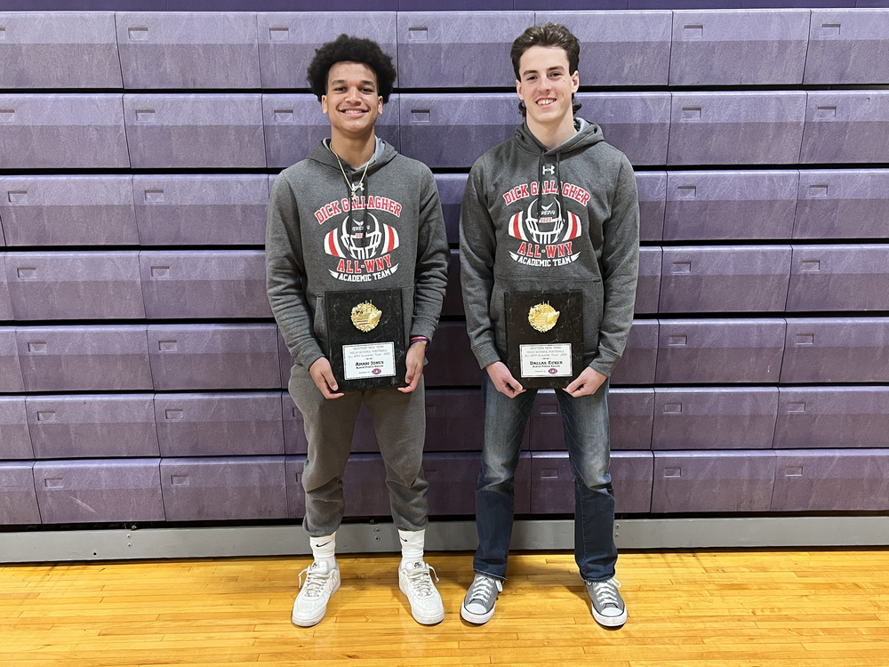 Jones and Ecker hold their All-wny awards