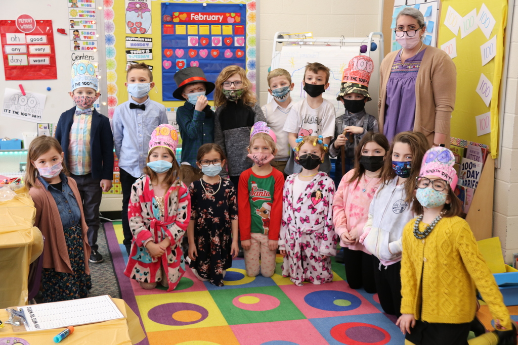 students dressed as elderly people for the 100th day of school
